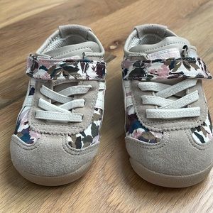 Onitsuka Tiger Liberty print sneakers size 5